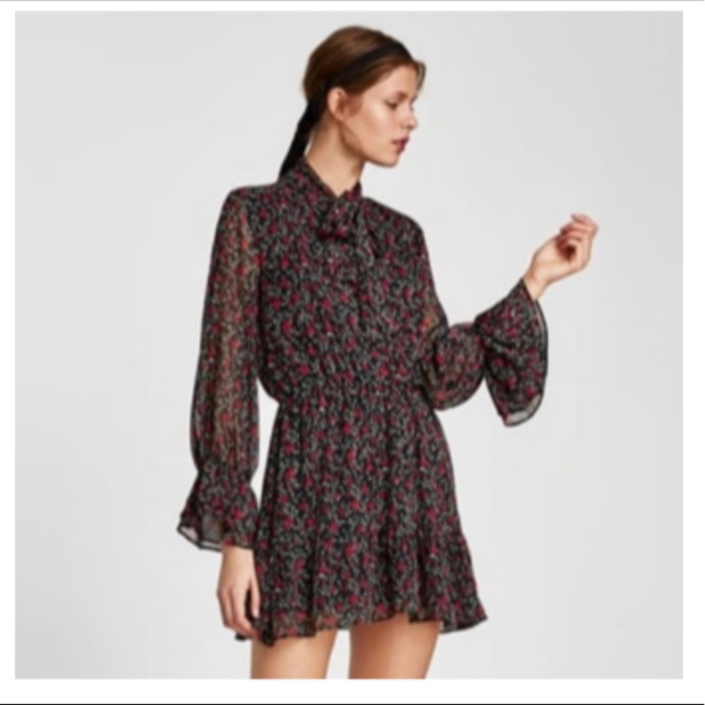 Zara red rose floral neck tie black mini dress size medium